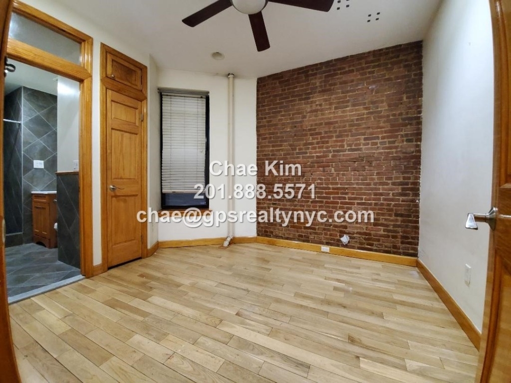 336 East 94th Street - Photo 3