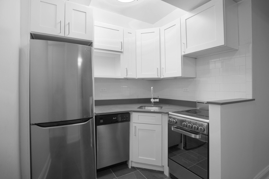 208 West 23rd Street - Photo 0