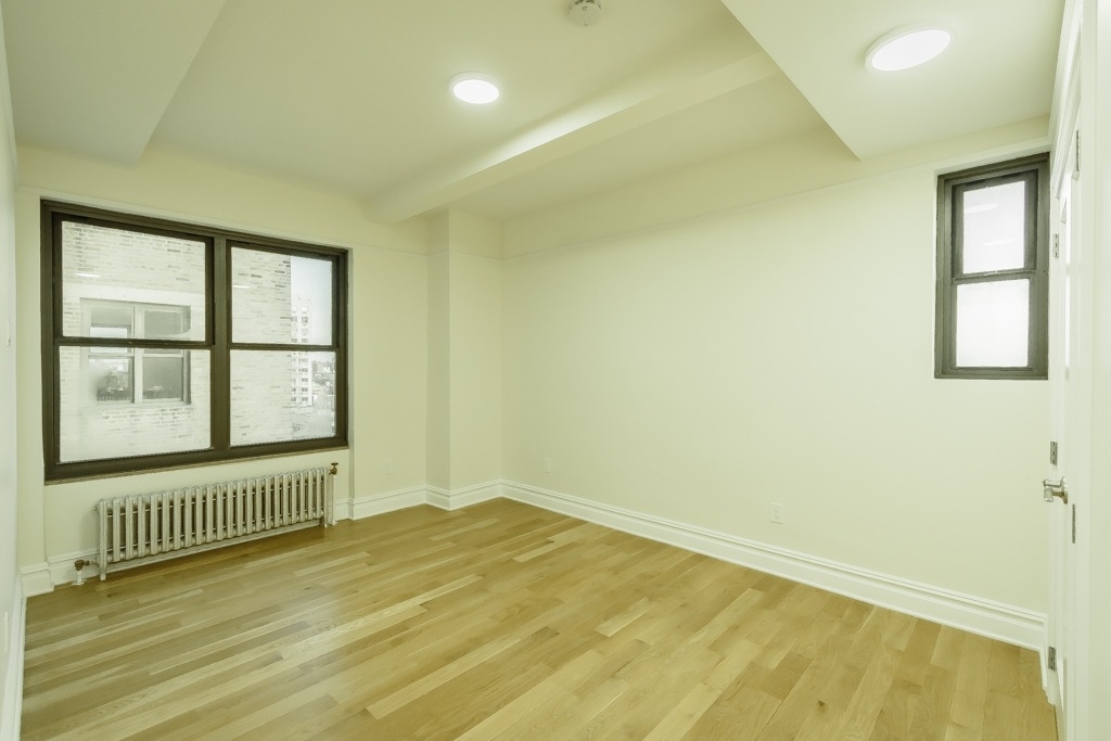 166 Second Avenue - Photo 0