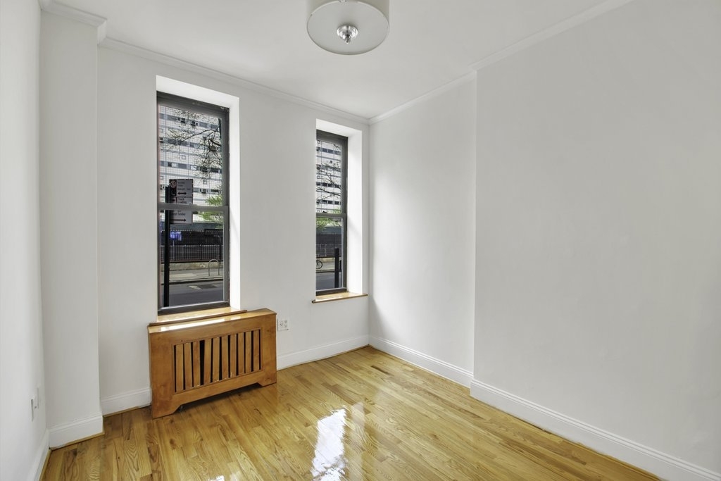 426 West 49th Street - Photo 0