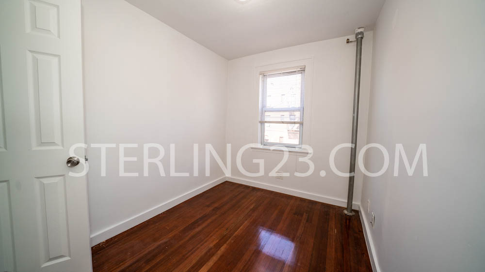 21-34 28th Street - Photo 4