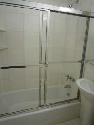 east 76th - Photo 4