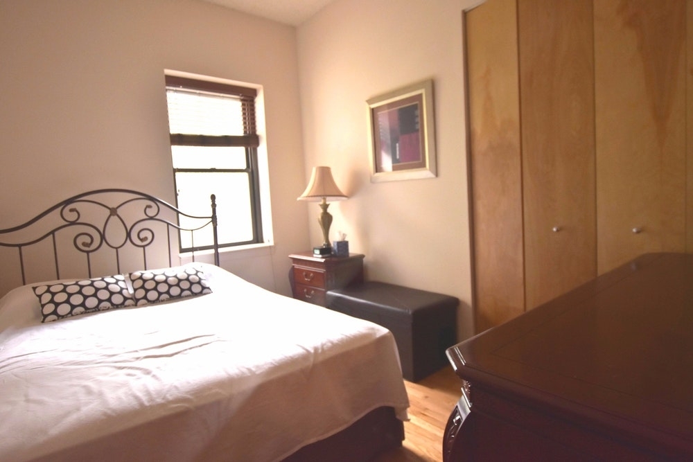 89 Bleecker St - Photo 6