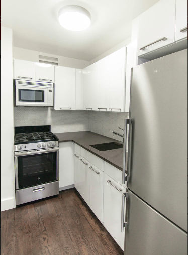 220 East 63rd Street - Photo 3