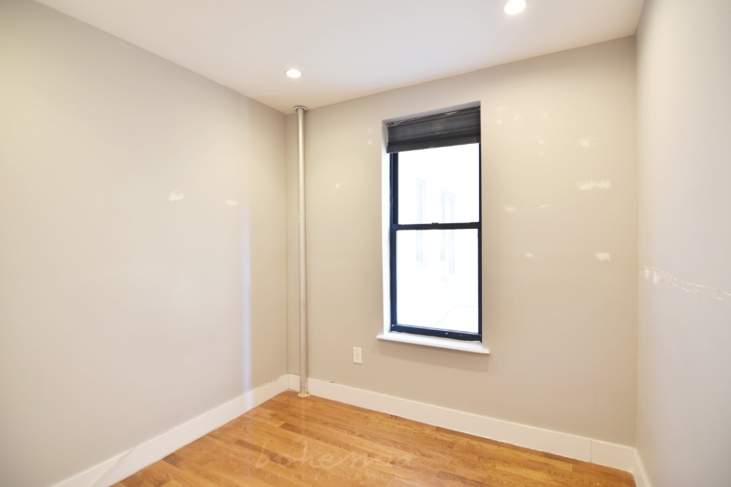 611 West 148th Street - Photo 6