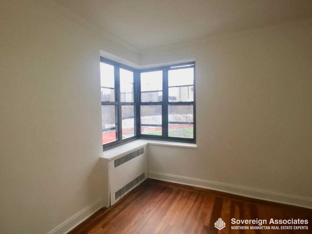 560 West 218th Street - Photo 16