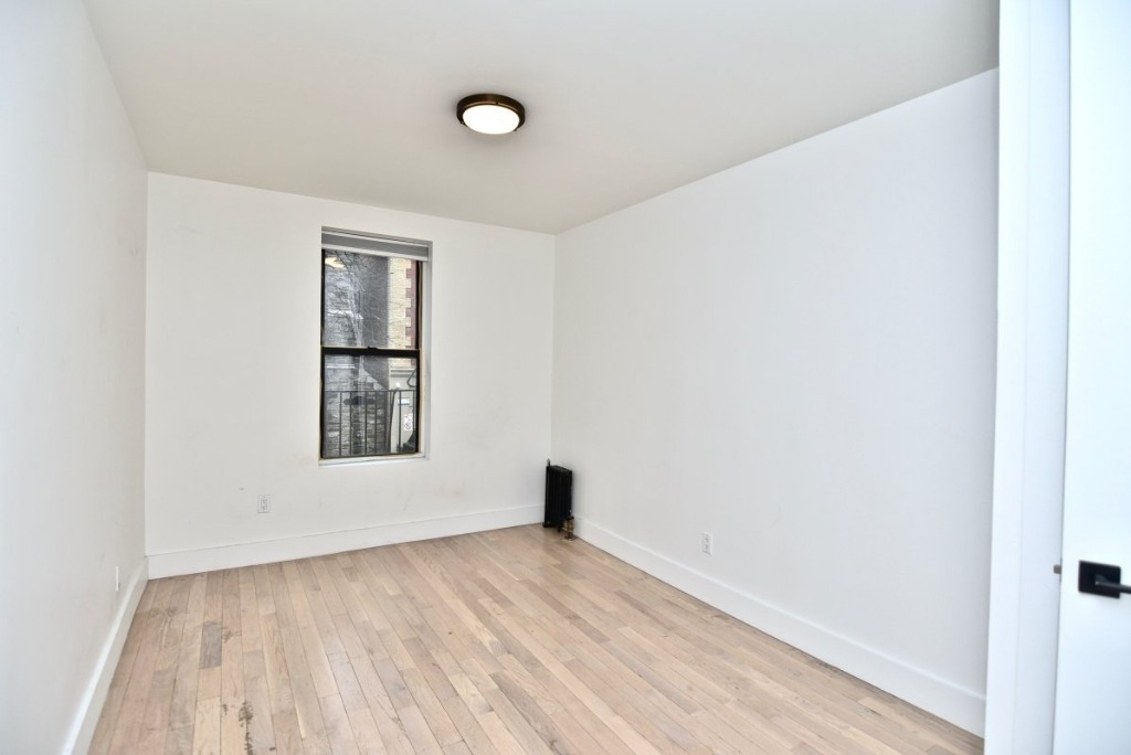 137 West 137th Street - Photo 3