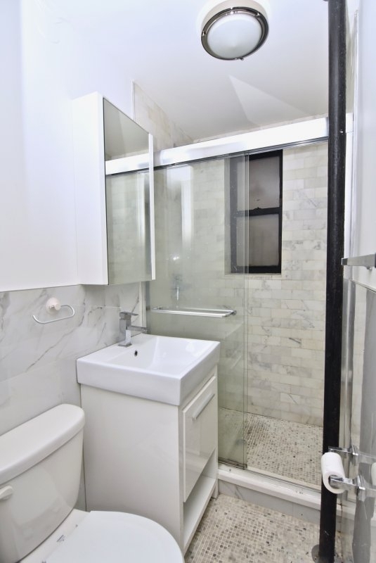 137 West 137th Street - Photo 4