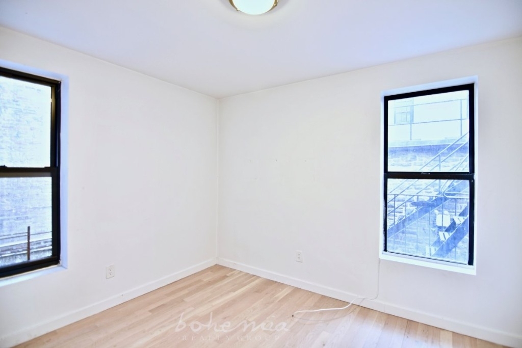 137 West 137th Street - Photo 2