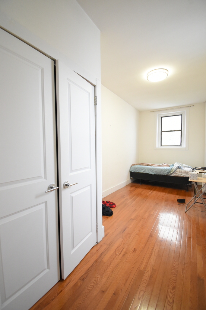 759 St Nicholas Ave - Photo 2