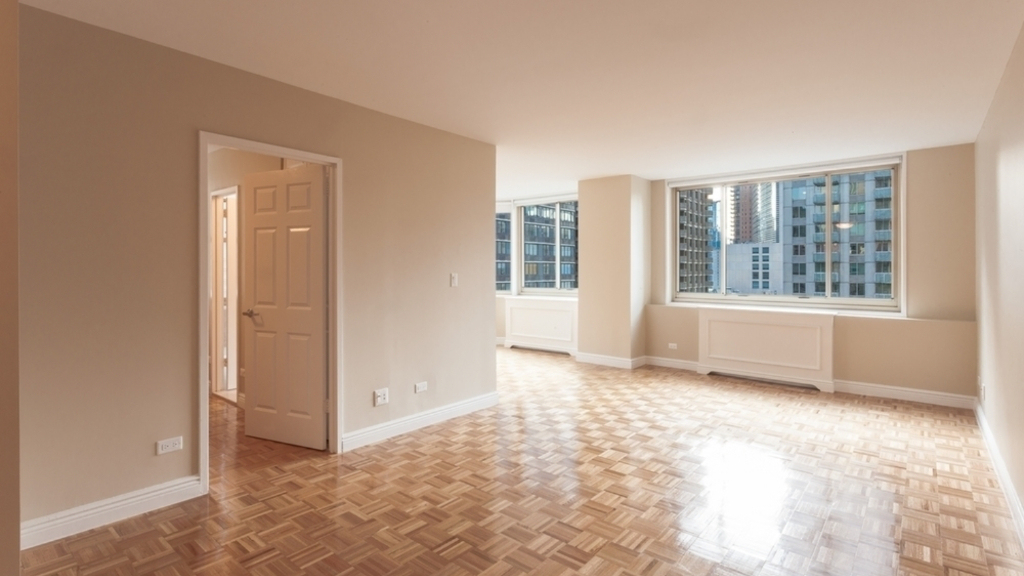 30 West 63rd Street - Photo 0