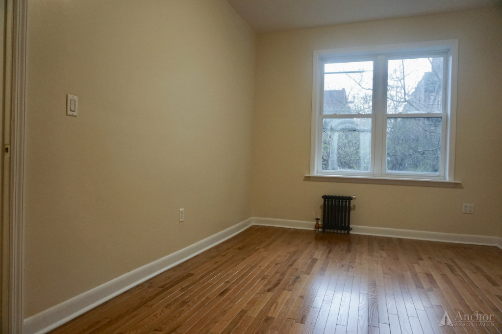 646 W 207th St. - Photo 5