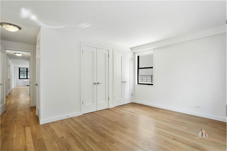 West 57th Street - Photo 2