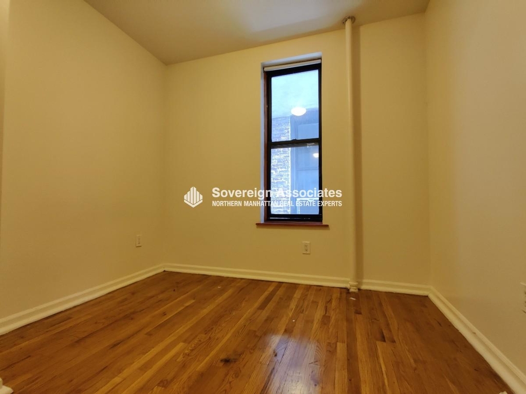 3133 Broadway - Photo 9