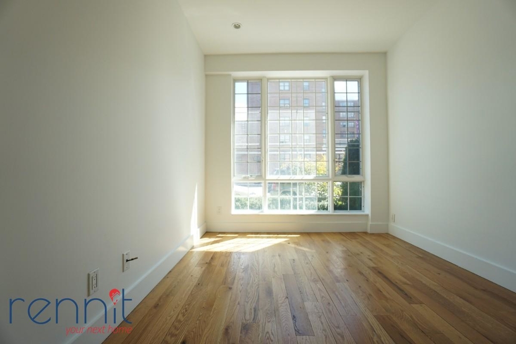 869 Park Ave. - Photo 6