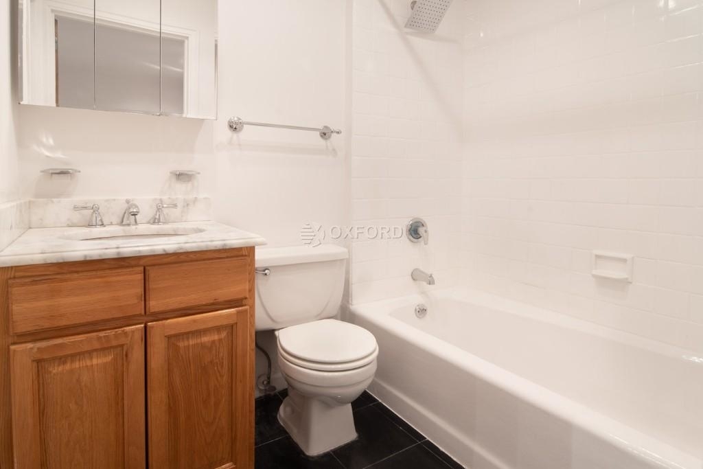 150 West 58th Street - Photo 1