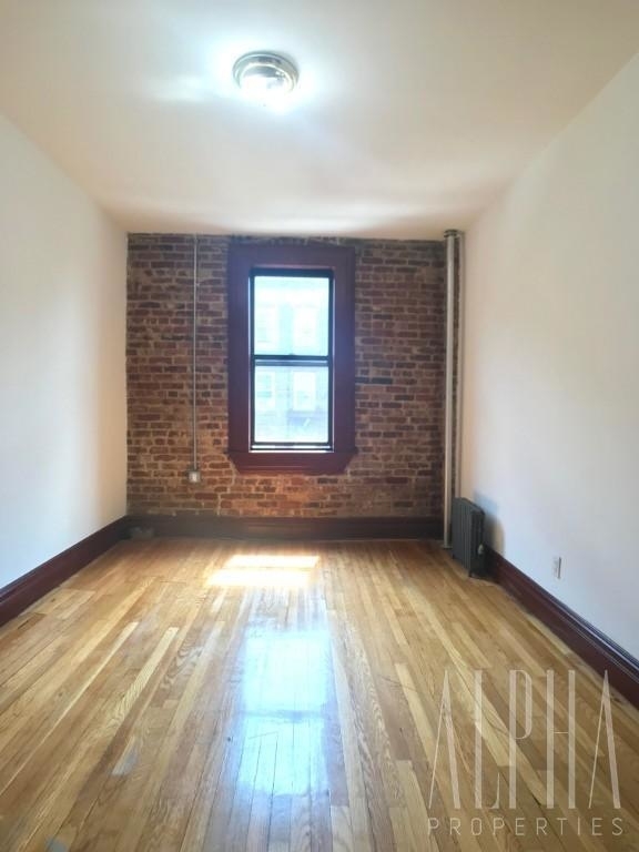 621 West 189th Street - Photo 3