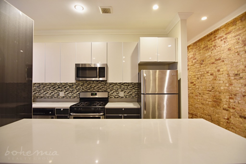 555 West 151st Street - Photo 1