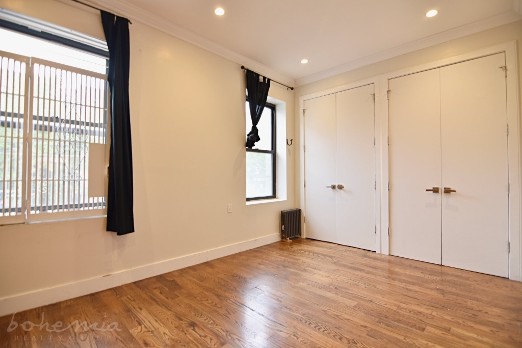 555 West 151st Street - Photo 3