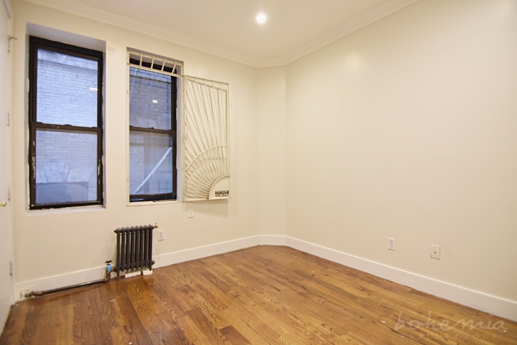 555 West 151st Street - Photo 5