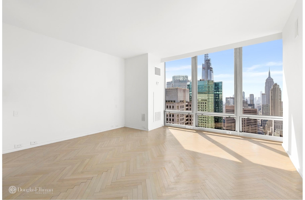 641 Fifth Avenue - Photo 6