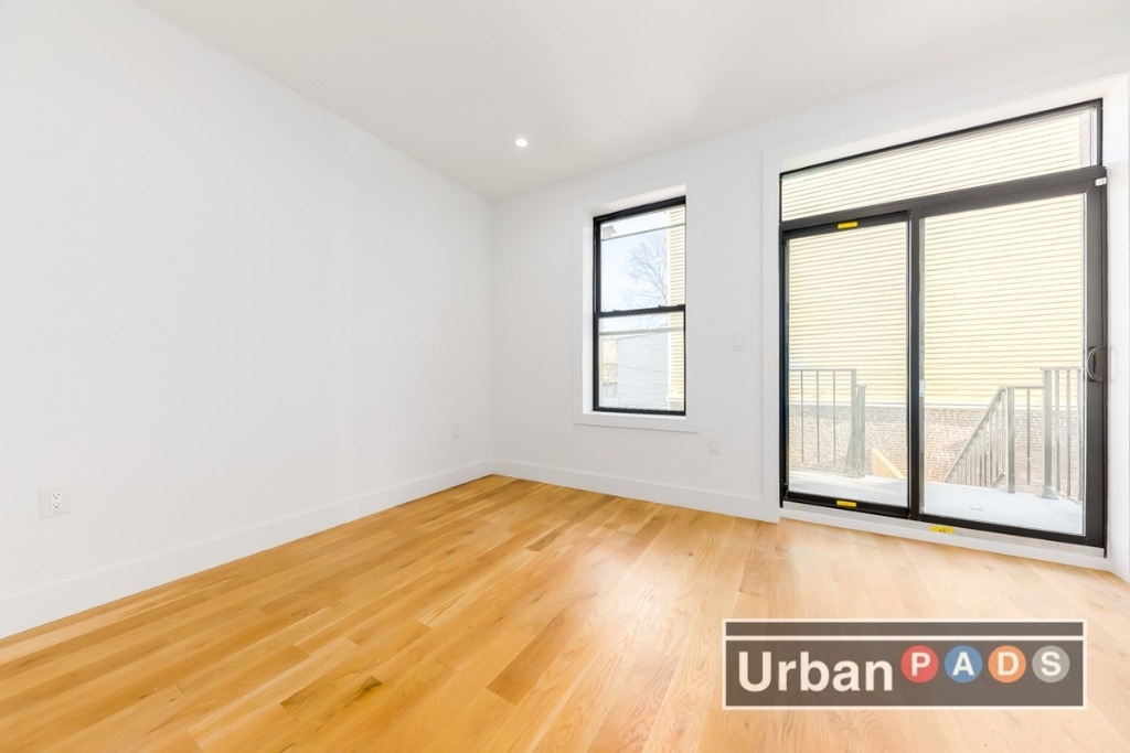 85 Utica Avenue #2B - Photo 2