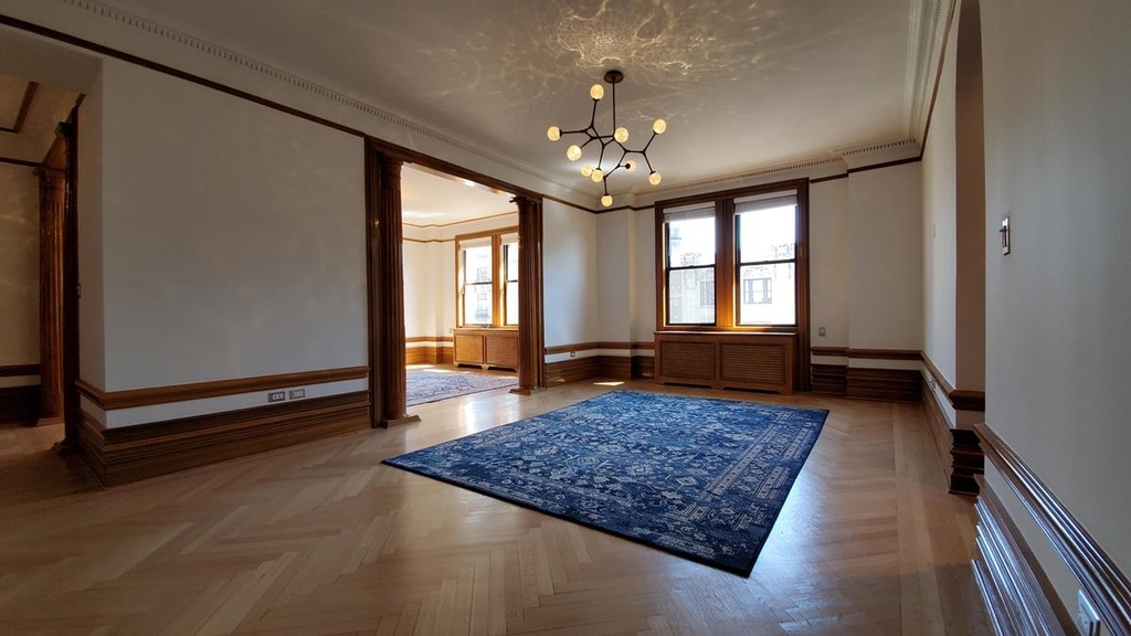 585 West End Avenue - Photo 3