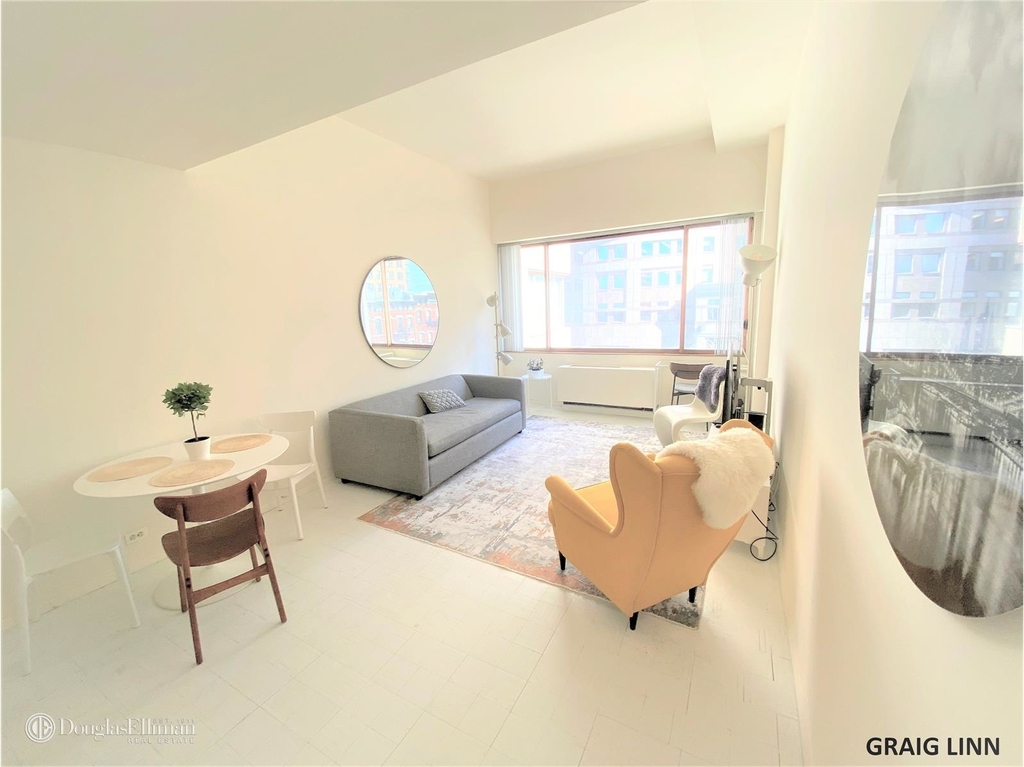 350 West 50th St - Photo 1