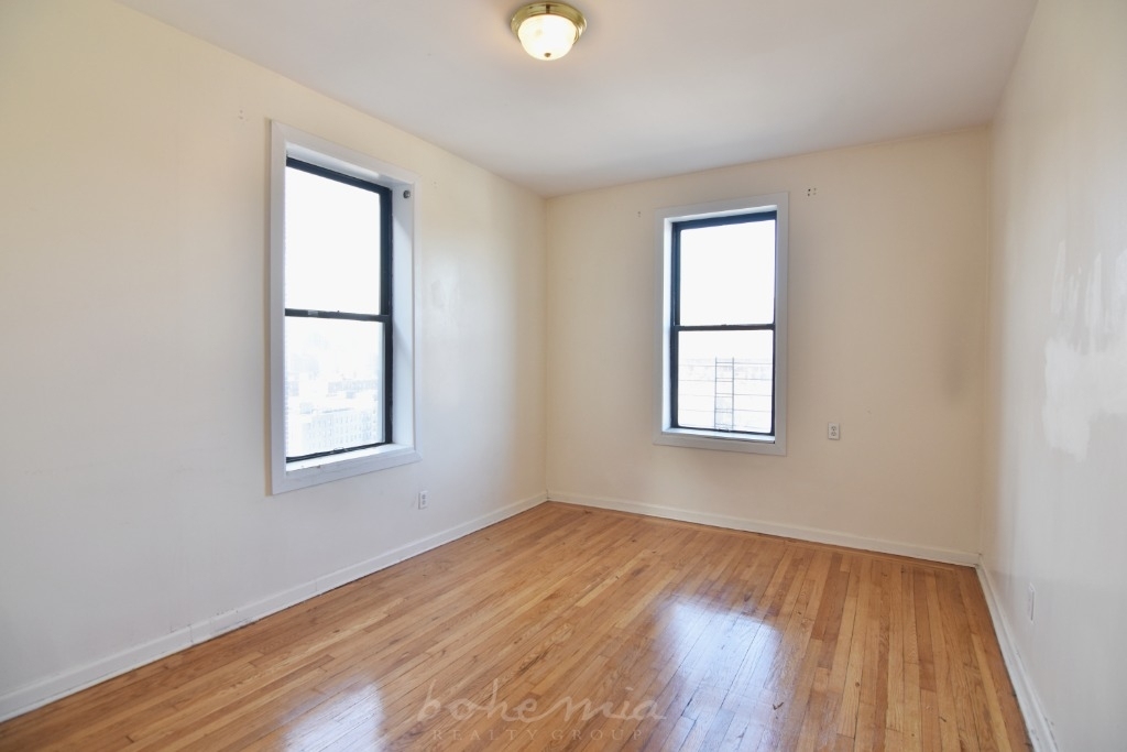 57-63 Wadsworth Terrace - Photo 1