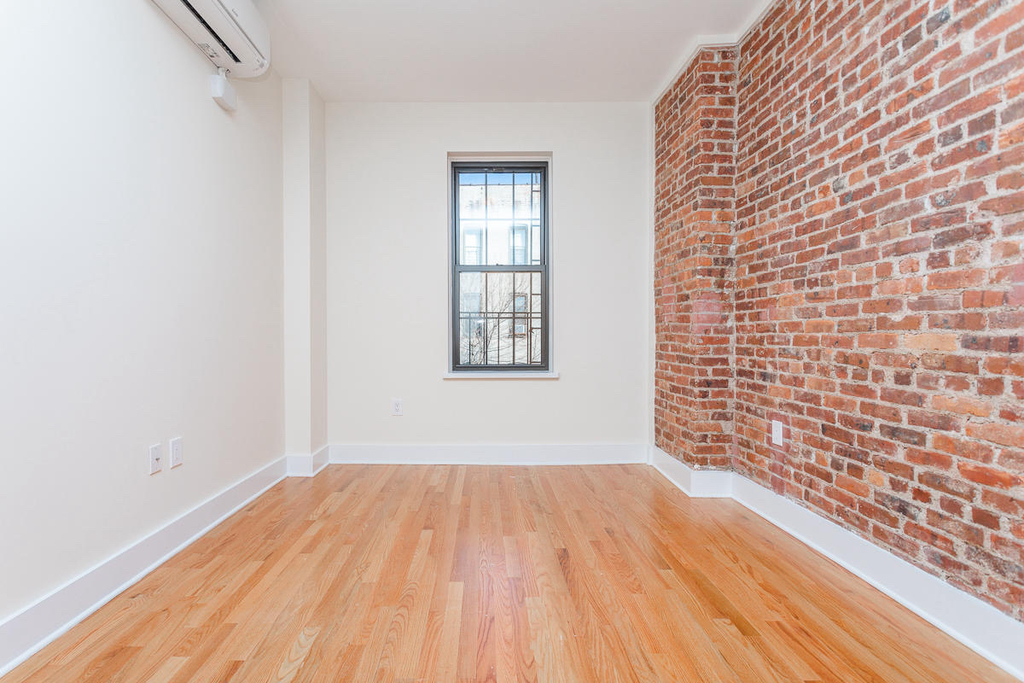 PRIVATE ROOMS! 1773 Nostand Avenue, Brooklyn, NY - Photo 3