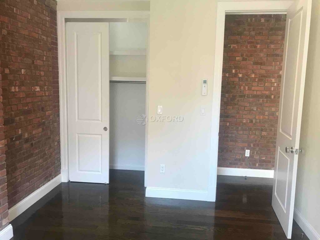 1377 Lexington Avenue - Photo 6