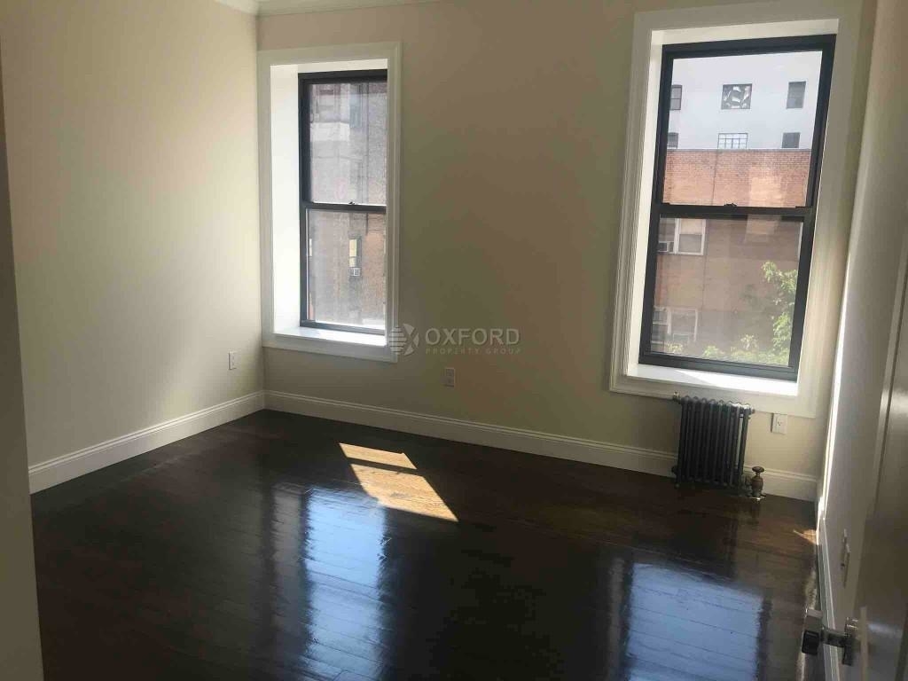 1377 Lexington Avenue - Photo 3