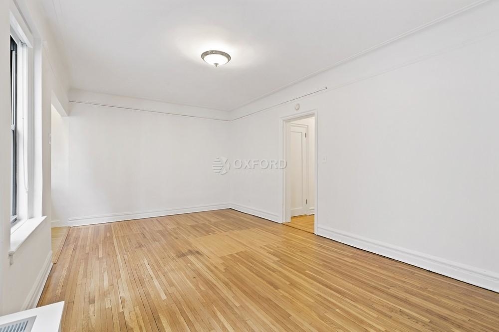 225 West 23rd Street - Photo 0