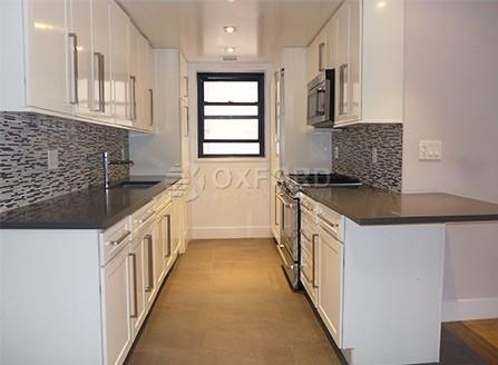 East 47th Street - Photo 1