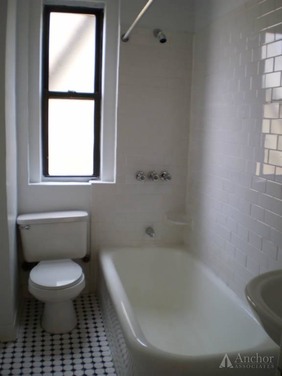 W 204th St. - Photo 2