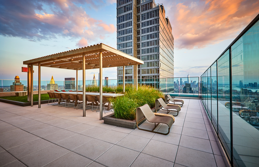 100 West 31st Street - Photo 9