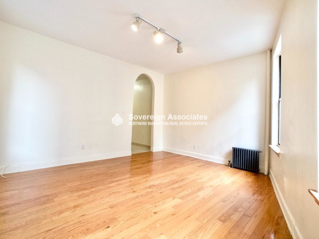 86 Haven Avenue - Photo 2