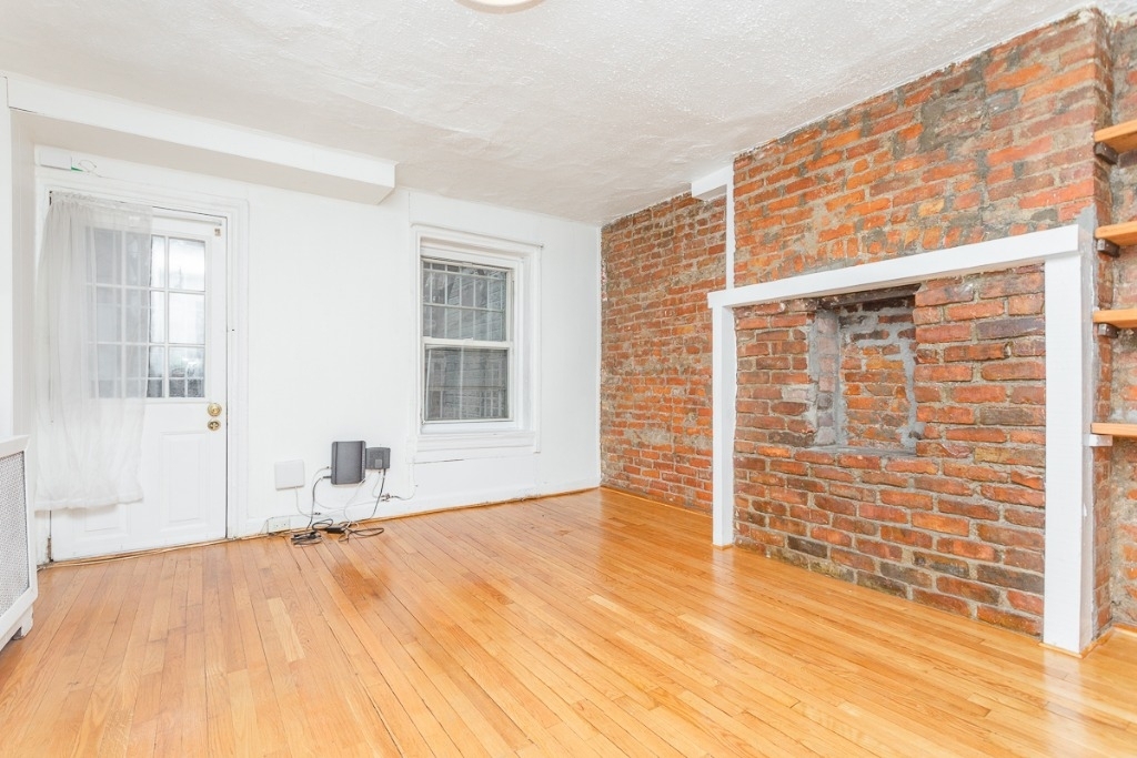 209A Wyckoff St.  - Photo 4