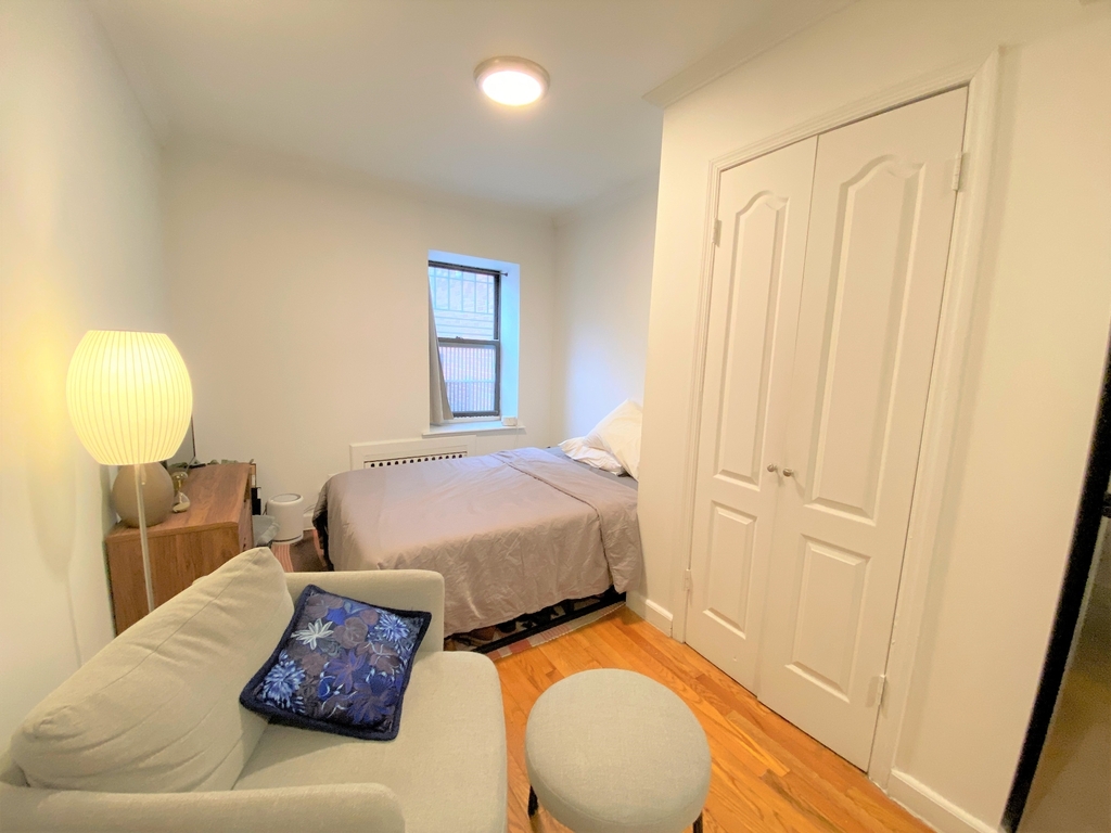 237 East 2nd Street - Photo 4