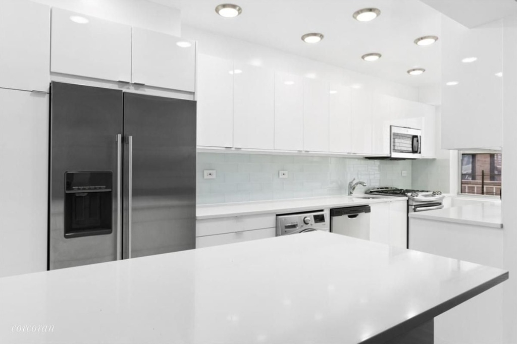 301 East 66th Street - Photo 1