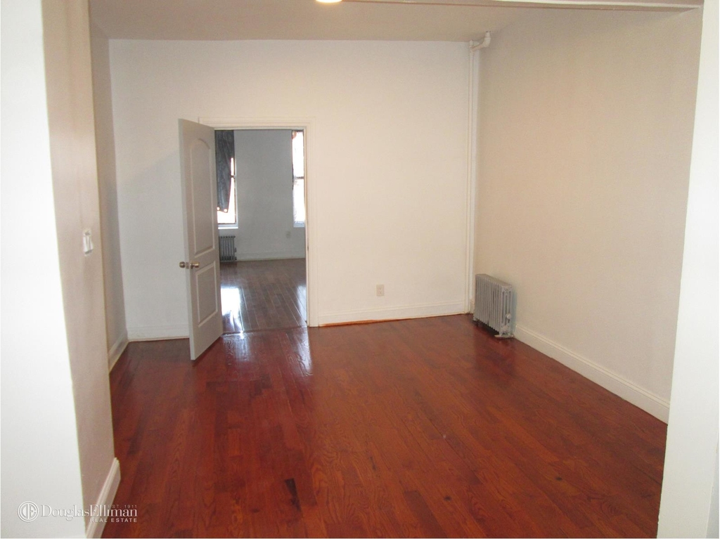 2186 Fulton St - Photo 1