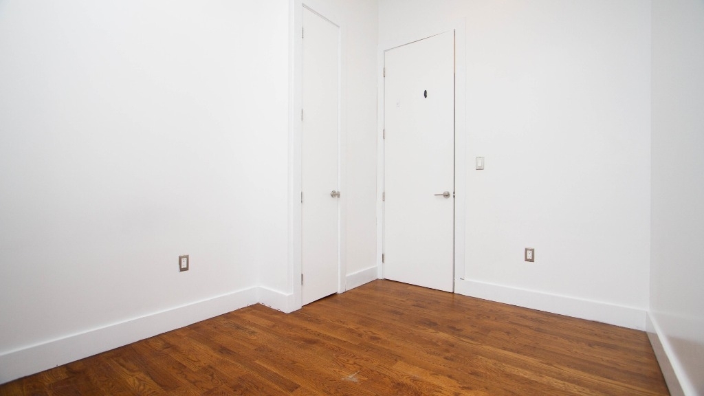 Contact Agent for Full Address, Bushwick, Bklyn, NY, 11237 - Photo 2