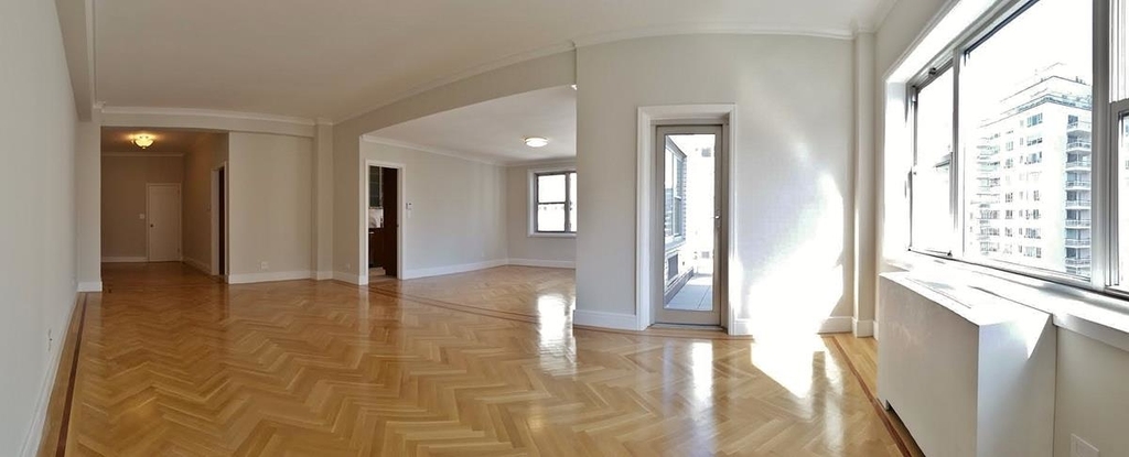 165 East 66th Street - Photo 1