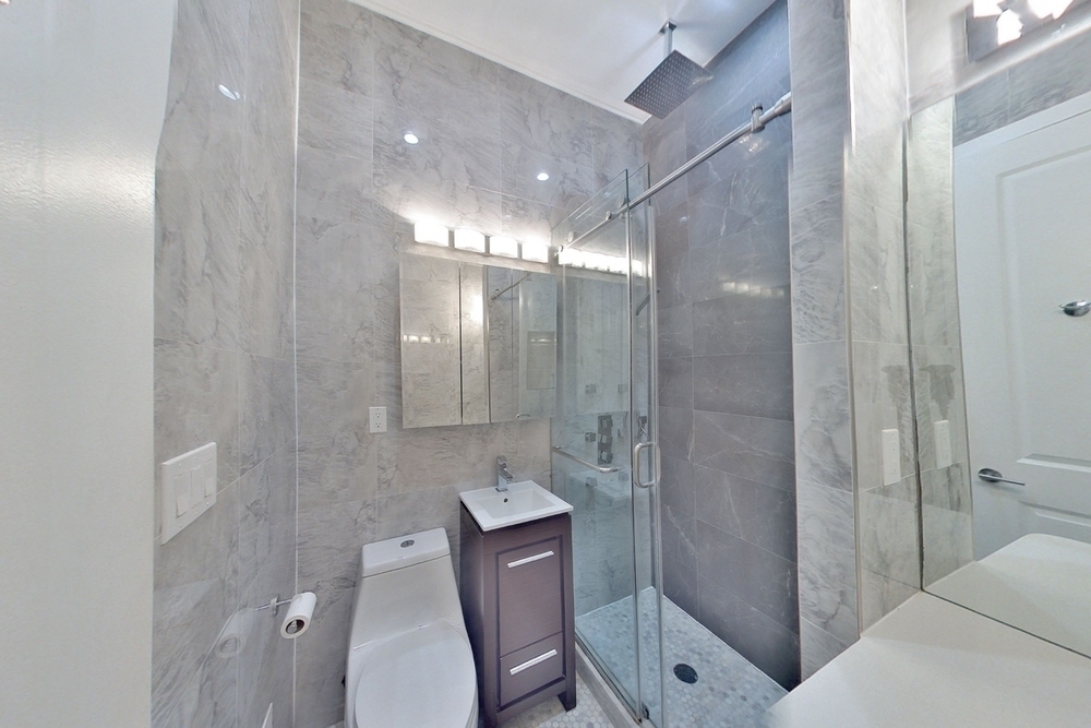 410 West 22nd Street - Photo 2