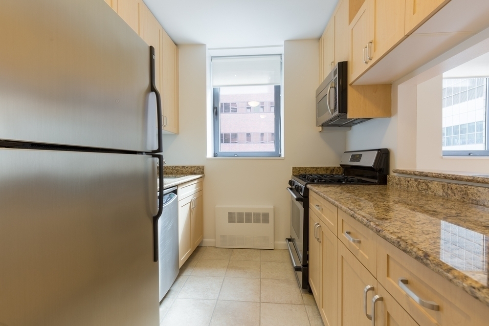 235 West 48th Street - Photo 2