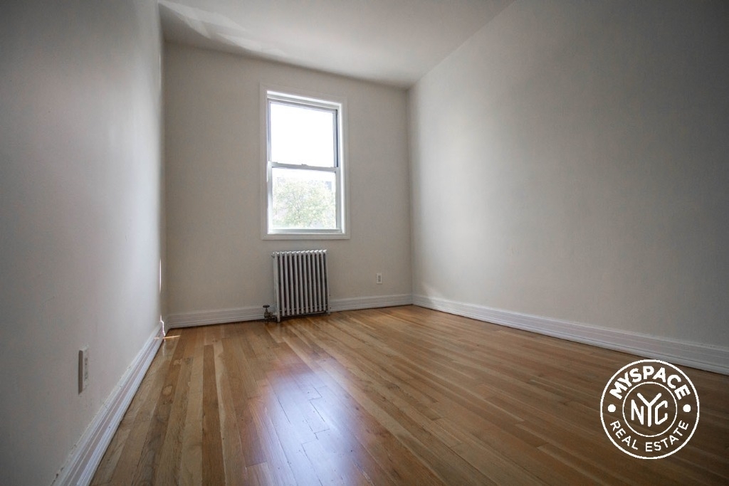 661 Brooklyn Avenue - Photo 7