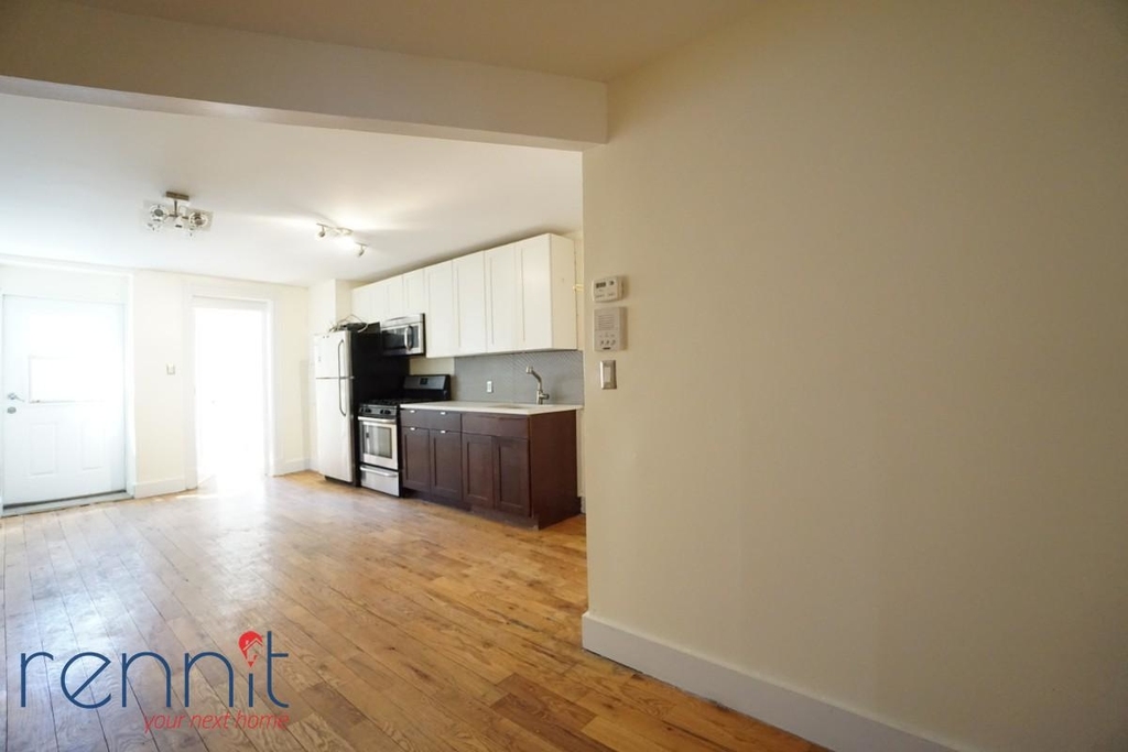 1116 Bushwick Ave - Photo 1