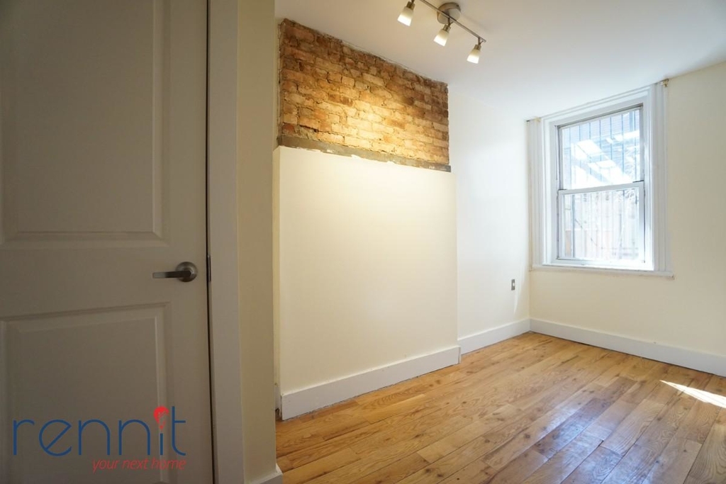 1116 Bushwick Ave - Photo 5