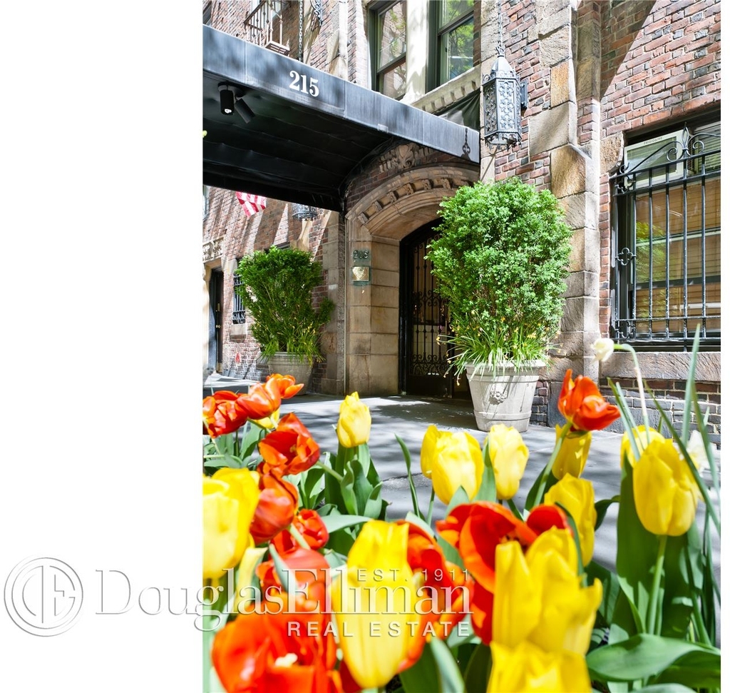 215 East 73rd St - Photo 0