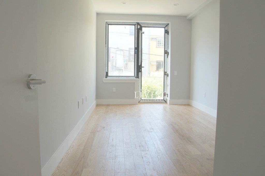 971a Lafayette Ave - Photo 5